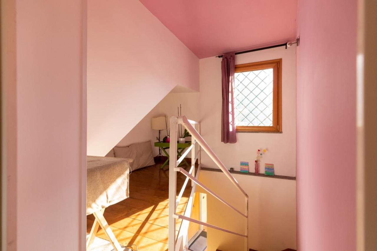Appartamento Colored House Until 7 People Above Sqplebiscito Napoli